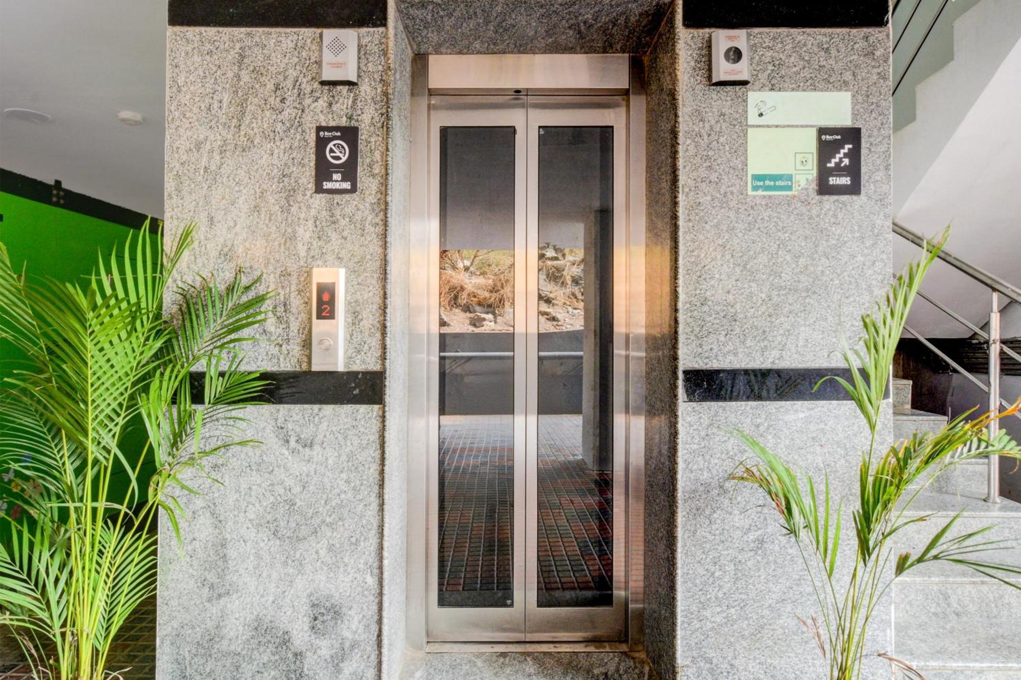 Hotel O Bee Oak Gachibowli 외부 사진